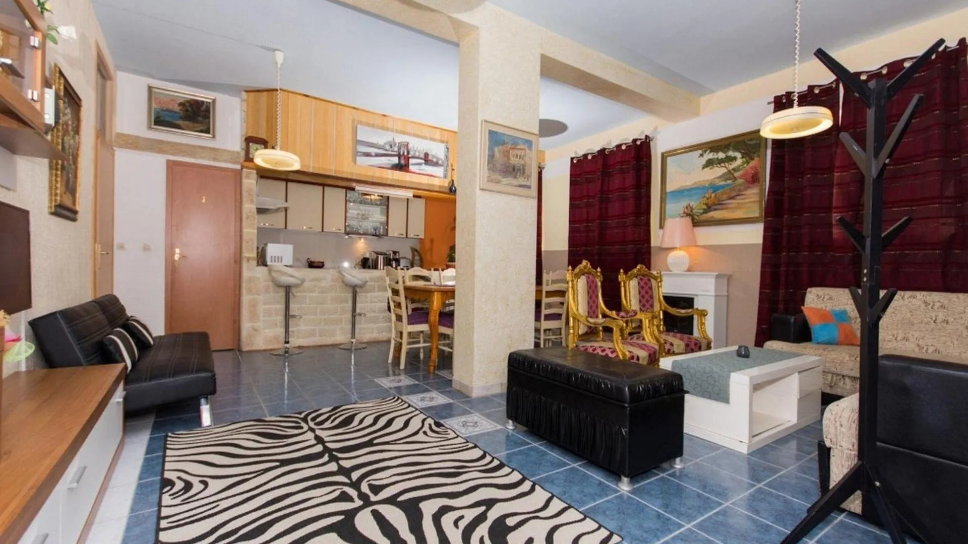 Villa Stil - Two Bedroom Apartment With Terrace And Sea View Premium Trogir