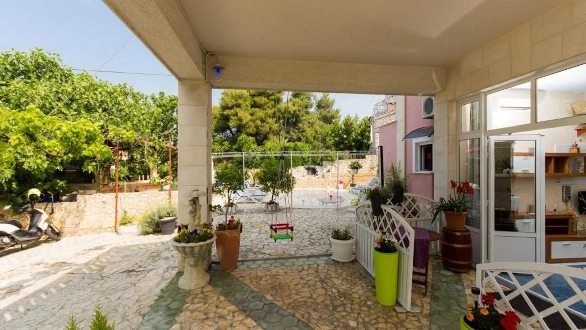 Villa Stil - Two Bedroom Apartment With Terrace And Sea View Premium Trogir 0*,