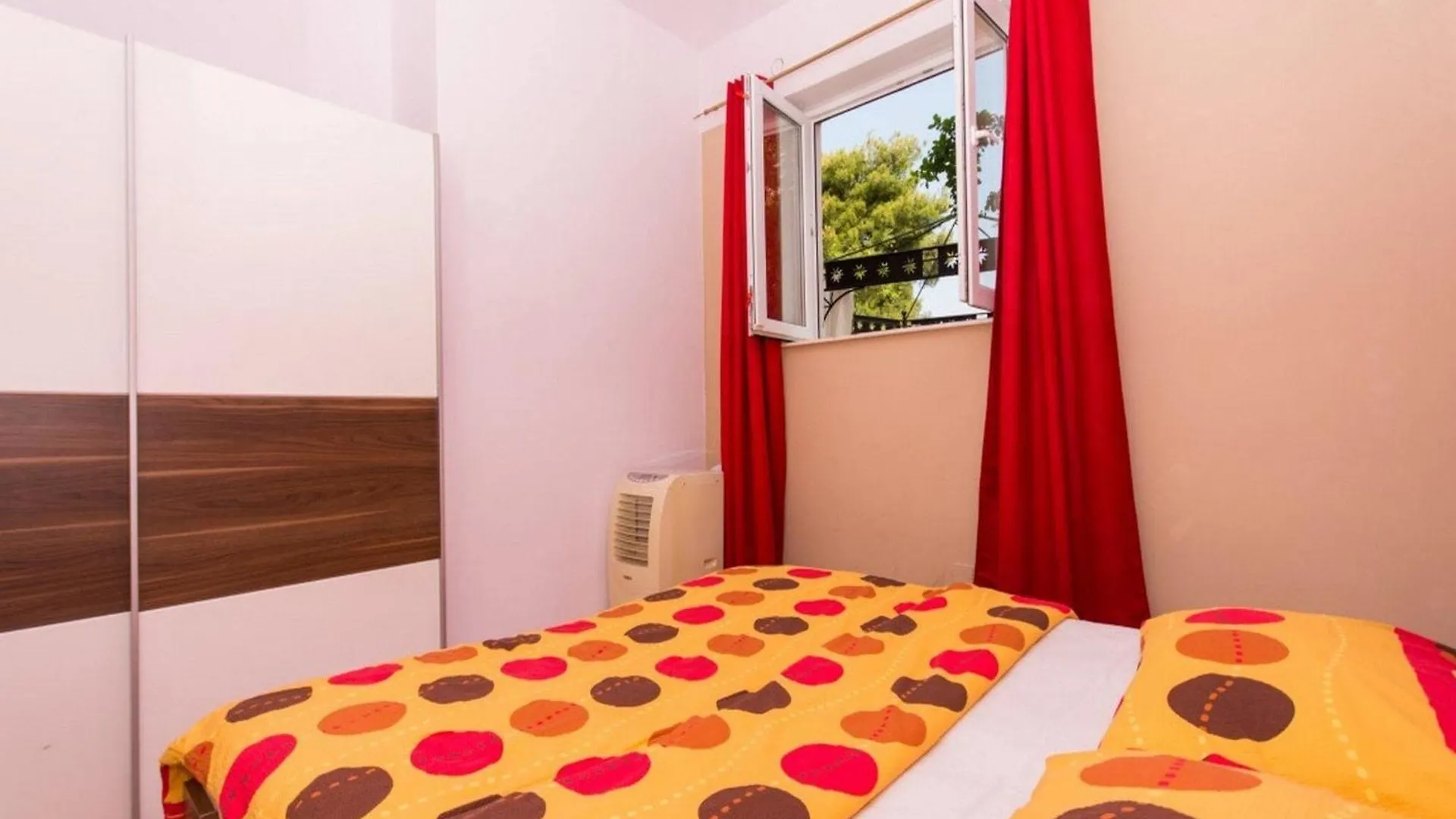 Villa Stil - Two Bedroom Apartment With Terrace And Sea View Premium Trogir